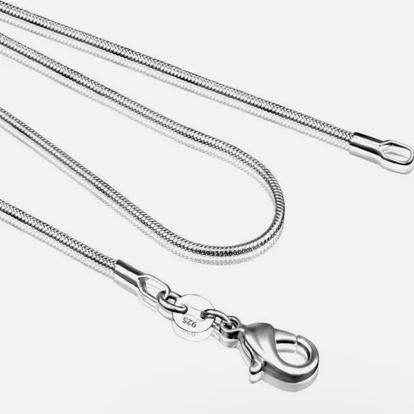 Genuine Italian 925 Sterling Silver 2mm Snake Chain 18in/45cm Long Brand New - Picture 6 of 8